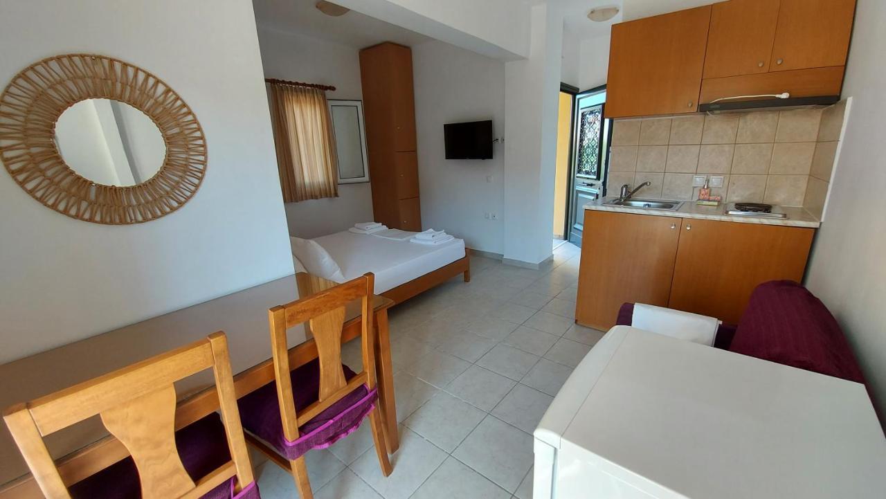 C-View Apartments Megalochori  Exterior foto